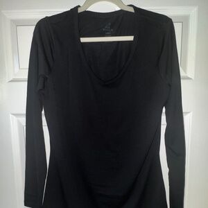 WoolX- Layla V-Neck- BLACK- Size LARGE - NWOT